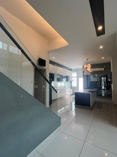 Rumah Teres 2-Tingkat untuk Dijual di Taman Adda Heights (Tebrau) - Max Loh - Kitchen - PropertyGuru.com.my
