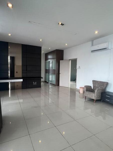 Rumah Teres 2-Tingkat untuk Dijual di Taman Adda Heights (Tebrau) - Max Loh - Living Room - PropertyGuru.com.my