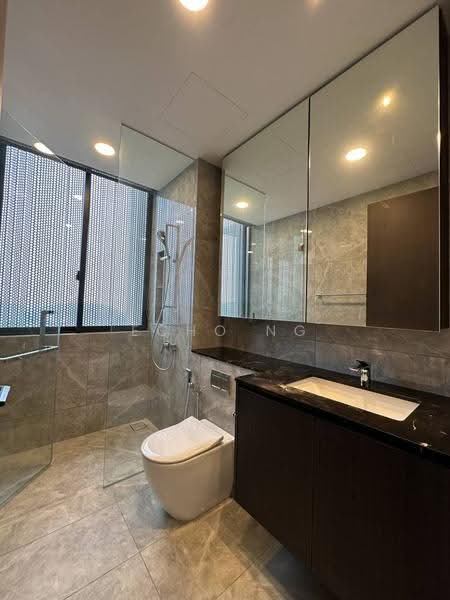 Service Residence for Sale at Park Regent @Desa Park City - Echo Ng - Bathroom - PropertyGuru.com.my