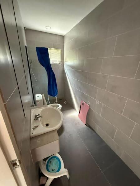 Bungalow House for Sale in Kuching (Sarawak) - Zack Tan - Bathroom - PropertyGuru.com.my