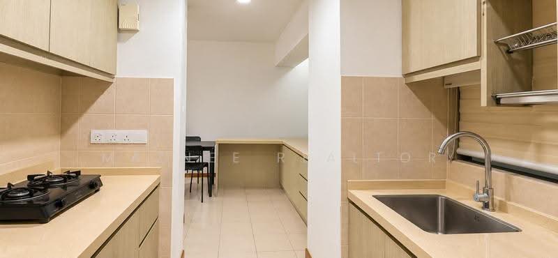 Kediaman Servis untuk Dijual di Sri Acappella - Maznee Realtor - Kitchen - PropertyGuru.com.my