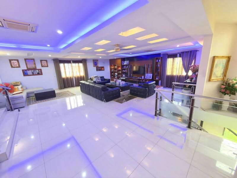 Rumah Banglo untuk Dijual di Seksyen 2 (Shah Alam) - BILYA ARIFF - Living Room - PropertyGuru.com.my