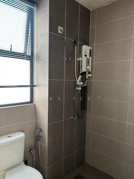 Kondominium untuk Disewa di Lido Residency - Max Yee - Bathroom - PropertyGuru.com.my