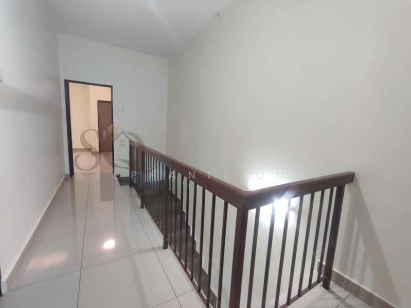 2-storey Terraced House for Sale in Taman Sentosa Perdana (Klang) - Stephanie Quek - Corridor - PropertyGuru.com.my