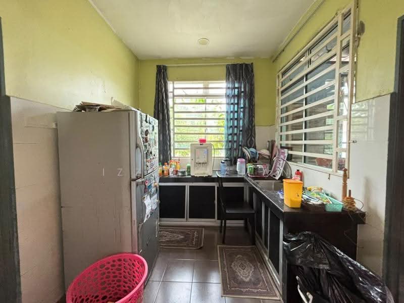 Semi-Detached House for Sale in Kuantan (Pahang) - Izzat Azman - Kitchen - PropertyGuru.com.my