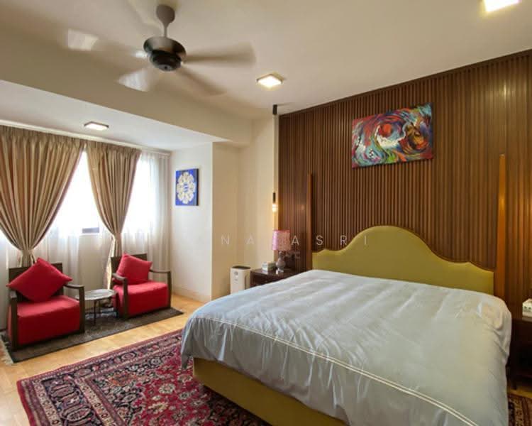 Bedroom