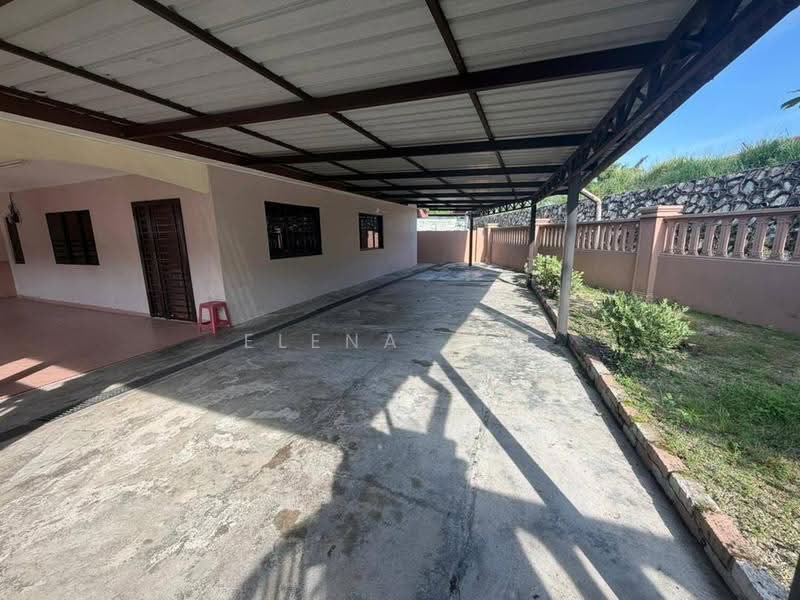 2-storey Terraced House for Rent in Taman Damai Jaya (Skudai) - Elena Lim - Exterior - PropertyGuru.com.my
