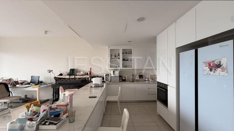Unit 2 - Dry Kitchen