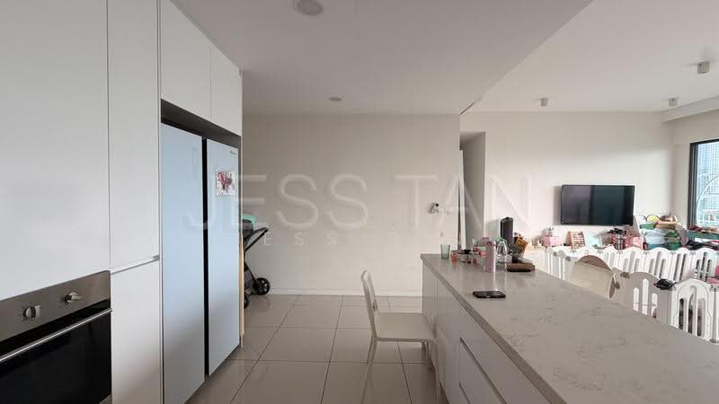 Unit 2 - Dry Kitchen
