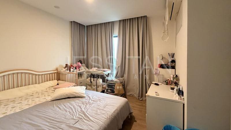 Unit 2 - Master Bedroom