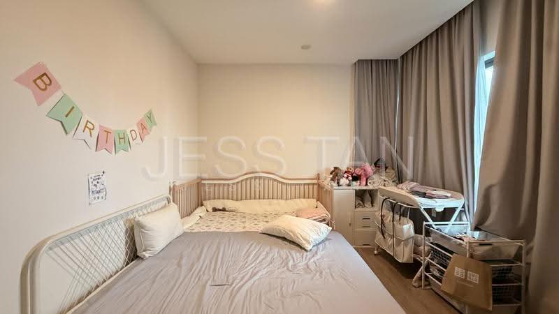 Unit 2 - Master Bedroom