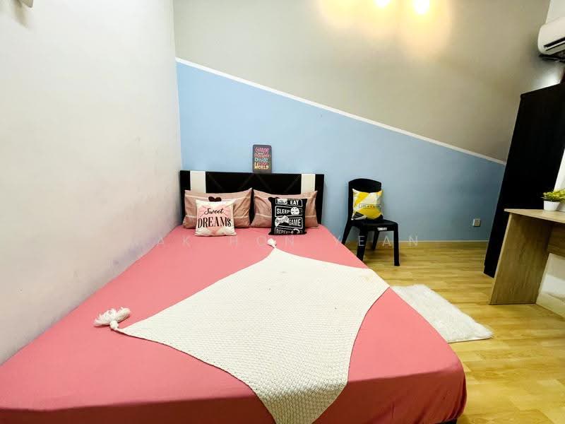 Rumah Teres 2-Tingkat untuk Disewa di Bandar Bukit Tinggi 2 (Klang) - Mak Hon Yean - Bedroom - PropertyGuru.com.my