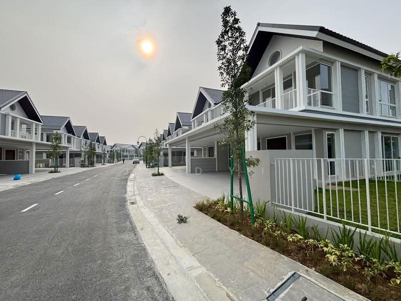 Semi-Detached House for Sale in Kenny Height (Kuching) - Jared Yii - Exterior - PropertyGuru.com.my