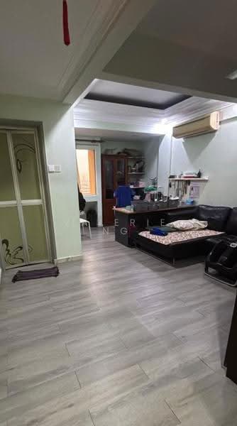Kondominium untuk Dijual di Petaling Indah Condominiums - Valerie Ng - Living Room - PropertyGuru.com.my
