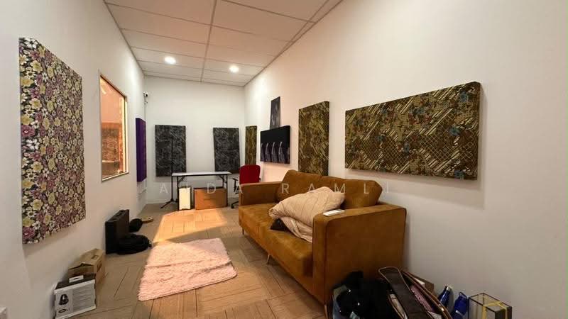 Shop / Office for Rent in Bukit Jelutong (Shah Alam) - Aida Ramli - Study - PropertyGuru.com.my