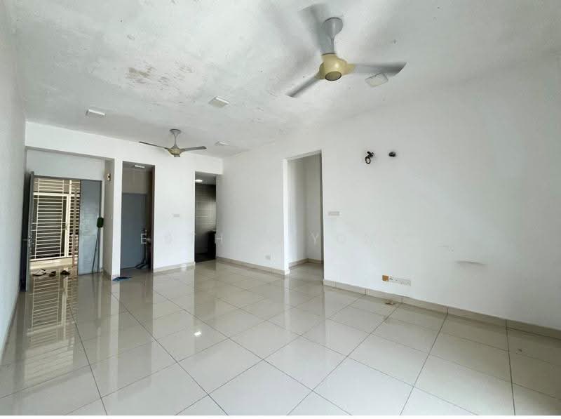 Condominium for Sale at 7 Tree Seven Residence - Esther Yong - Living Room - PropertyGuru.com.my