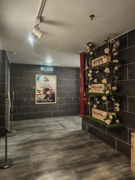 Pejabat untuk Disewa di Balakong (Cheras) - Joyce Tiong - Lift lobby - PropertyGuru.com.my