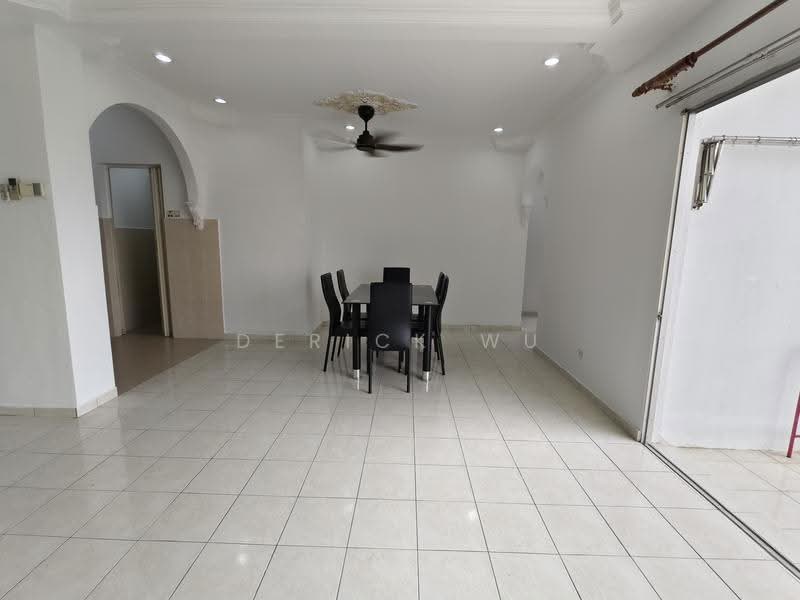 Pangsapuri untuk Disewa di Pangsapuri Damai Mewah B - Derick Wu - Dining Room - PropertyGuru.com.my