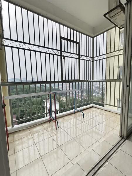 Pangsapuri untuk Disewa di Pangsapuri Damai Mewah B - Derick Wu - Balcony - PropertyGuru.com.my