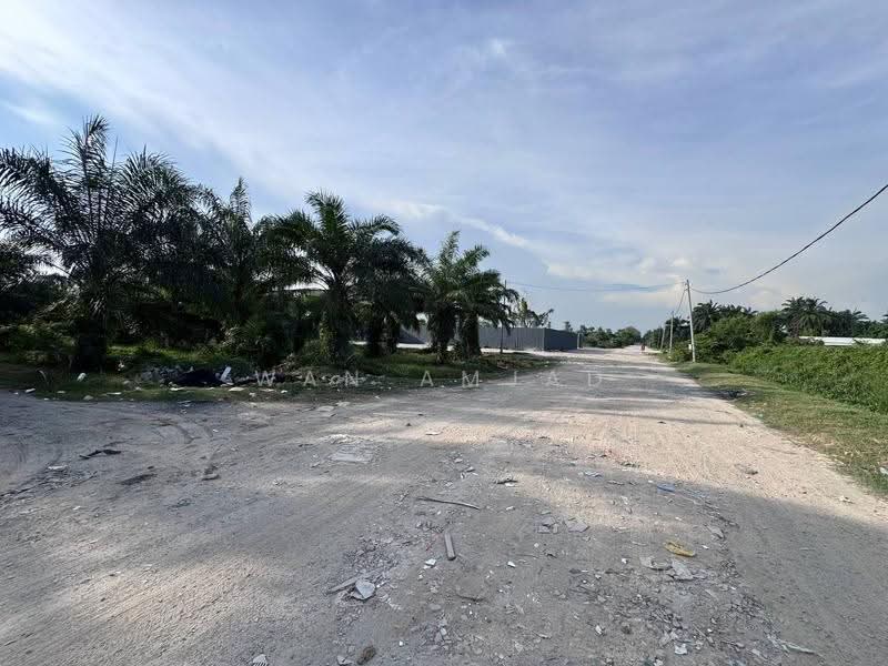 Agricultural Land for Sale in Kampung Bukit Changgang (Tanjong Duabelas) - Wan Amjad - PropertyGuru.com.my