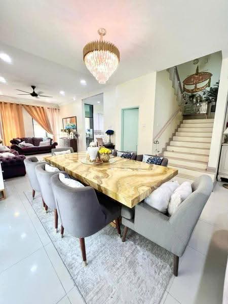 Rumah Berkembar untuk Dijual di Puncak Bangi (Bandar Baru Bangi) - Azli Ibrahim - Dining Room - PropertyGuru.com.my