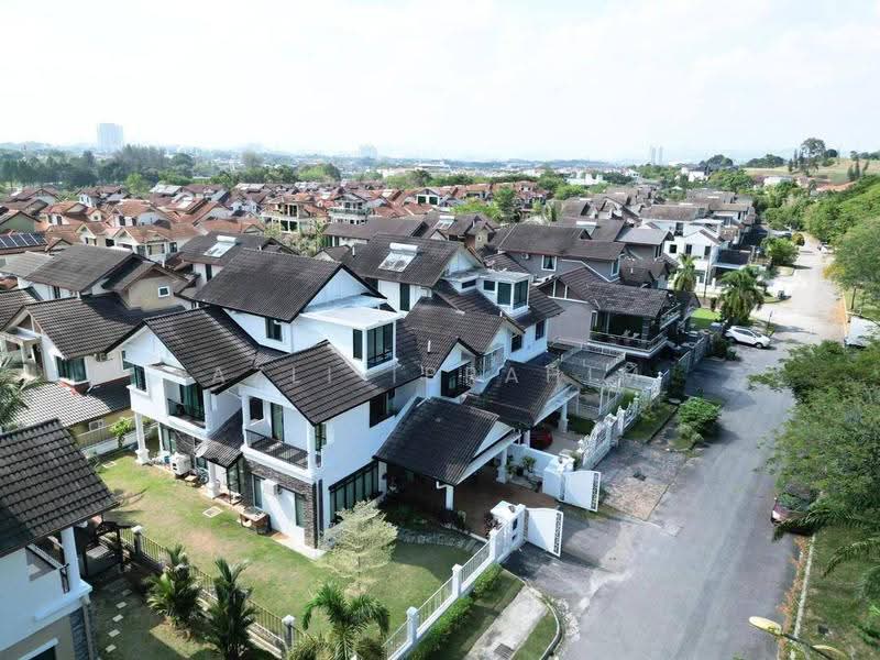 Rumah Berkembar untuk Dijual di Puncak Bangi (Bandar Baru Bangi) - Azli Ibrahim - Exterior - PropertyGuru.com.my