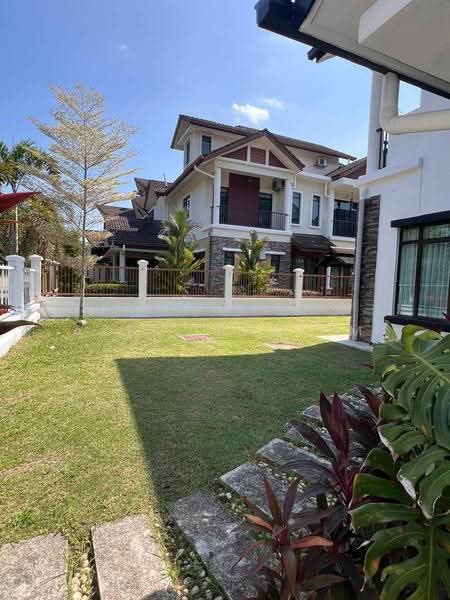 Rumah Berkembar untuk Dijual di Puncak Bangi (Bandar Baru Bangi) - Azli Ibrahim - Exterior - PropertyGuru.com.my