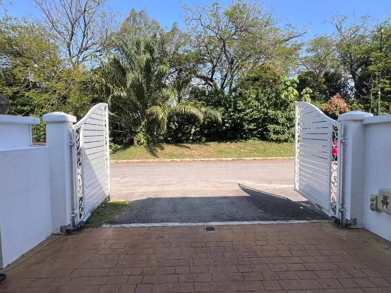 Rumah Berkembar untuk Dijual di Puncak Bangi (Bandar Baru Bangi) - Azli Ibrahim - PropertyGuru.com.my