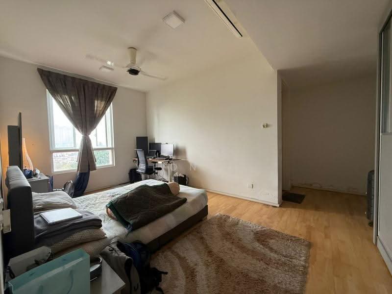 Condominium for Sale at Verdi Eco-Dominiums - Yeong . - Bedroom - PropertyGuru.com.my