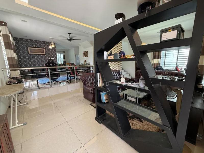Rumah Teres untuk Dijual di Perdana College Heights (Mantin) - Muhammad Nazli Mohd Amin - Living Room - PropertyGuru.com.my