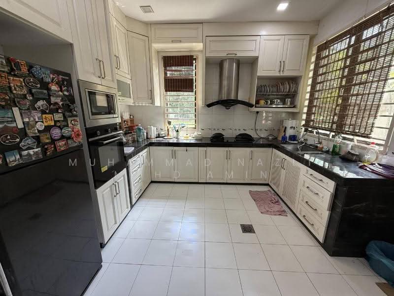Rumah Teres untuk Dijual di Perdana College Heights (Mantin) - Muhammad Nazli Mohd Amin - Kitchen - PropertyGuru.com.my