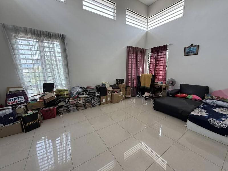 Rumah Teres untuk Dijual di Perdana College Heights (Mantin) - Muhammad Nazli Mohd Amin - Living Room - PropertyGuru.com.my