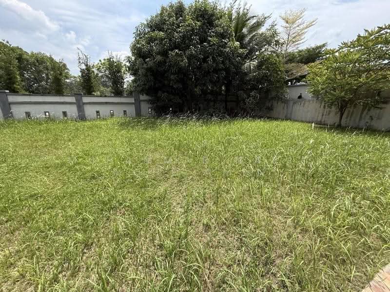 Rumah Teres untuk Dijual di Perdana College Heights (Mantin) - Muhammad Nazli Mohd Amin - Garden - PropertyGuru.com.my