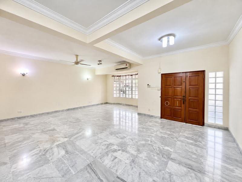 Rumah Teres 2-Tingkat untuk Disewa di Taman Tun Dr Ismail (Kuala Lumpur) - Nicholas Ooi - Entrance - PropertyGuru.com.my
