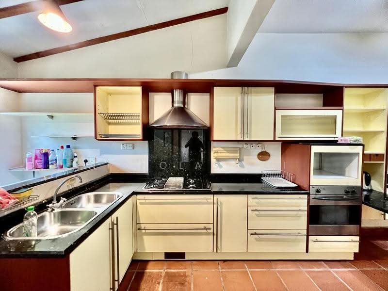 Rumah Teres 2-Tingkat untuk Disewa di Taman Tun Dr Ismail (Kuala Lumpur) - Nicholas Ooi - Kitchen - PropertyGuru.com.my