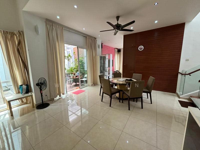 Rumah Banglo untuk Dijual di Ridgeview Residence (Kajang) - Wilson Tan - Dining Room - PropertyGuru.com.my