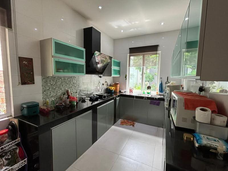 Rumah Banglo untuk Dijual di Ridgeview Residence (Kajang) - Wilson Tan - Kitchen - PropertyGuru.com.my