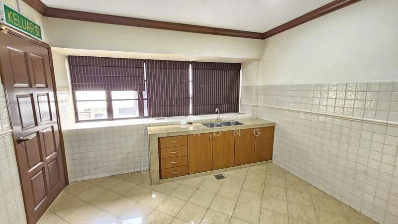 Kedai / Pejabat untuk Disewa di Taman Tun Dr Ismail (Kuala Lumpur) - Tim Wong - Kitchen - PropertyGuru.com.my