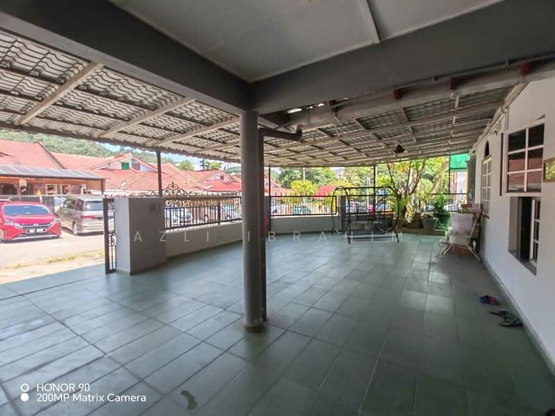 1-storey Terraced House for Sale in Bandar Baru Selayang Fasa 2b (Selayang) - Azli Ibrahim - Exterior - PropertyGuru.com.my