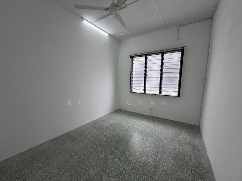 Semi-Detached House for Rent in Taman Overseas Union (Taman Oug) (Jalan Klang Lama (Old Klang Road)) - Billy Chan - Interior - PropertyGuru.com.my