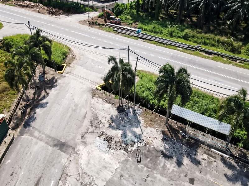 Detached Factory for Sale in Teluk Intan (Perak) - Ck Max - PropertyGuru.com.my