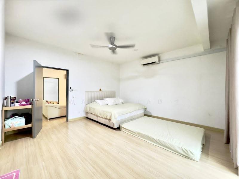 Rumah Teres 2-Tingkat untuk Dijual di Bandar Baru Enstek (Bandar Enstek) - Wan Amjad - Bedroom - PropertyGuru.com.my