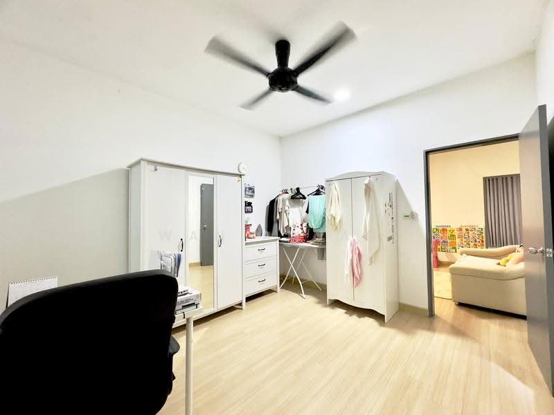 Rumah Teres 2-Tingkat untuk Dijual di Bandar Baru Enstek (Bandar Enstek) - Wan Amjad - Bedroom - PropertyGuru.com.my