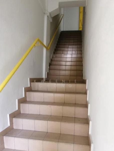 Kilang untuk Dijual di Taman Perindustrian Kip (Kepong) - Kweenie Chong - Corridor - PropertyGuru.com.my