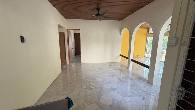 Bungalow House for Rent in Minden Heights (Gelugor) - Silvester Ti - Living Room - PropertyGuru.com.my