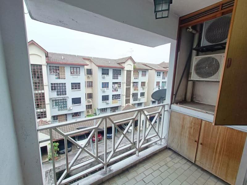 Kondominium untuk Dijual di Sri Ayu - Azli Ibrahim - Balcony - PropertyGuru.com.my