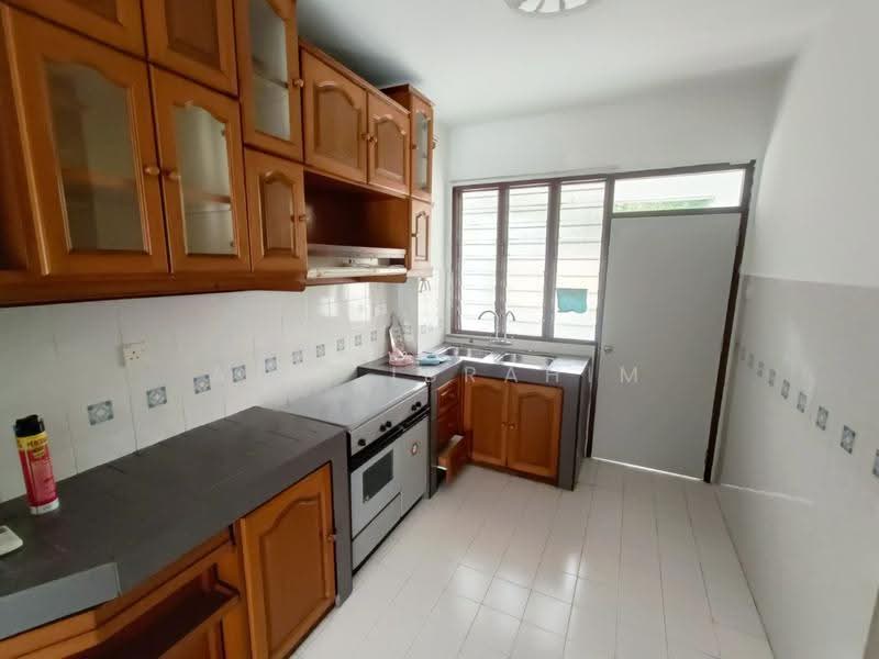 Kondominium untuk Dijual di Sri Ayu - Azli Ibrahim - Kitchen - PropertyGuru.com.my