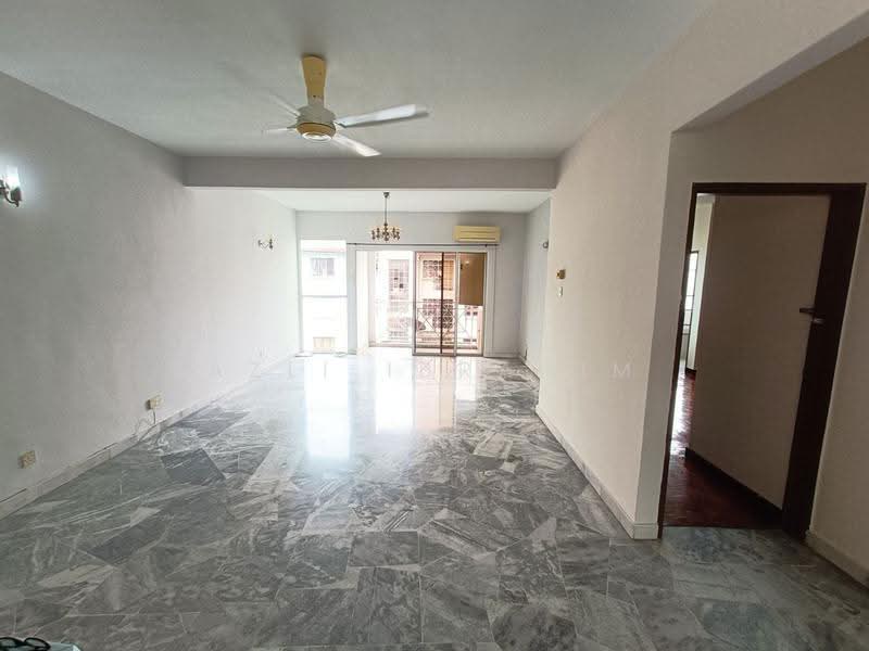 Kondominium untuk Dijual di Sri Ayu - Azli Ibrahim - Living Room - PropertyGuru.com.my