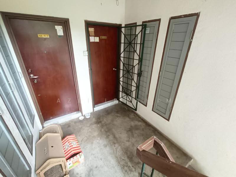 Kondominium untuk Dijual di Sri Ayu - Azli Ibrahim - Entrance - PropertyGuru.com.my