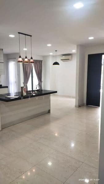Semi-Detached House for Rent in Lake Fields (Sungai Besi) - KEVIN TAI - PropertyGuru.com.my